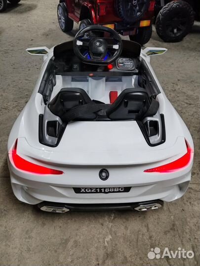 Детский электромобиль