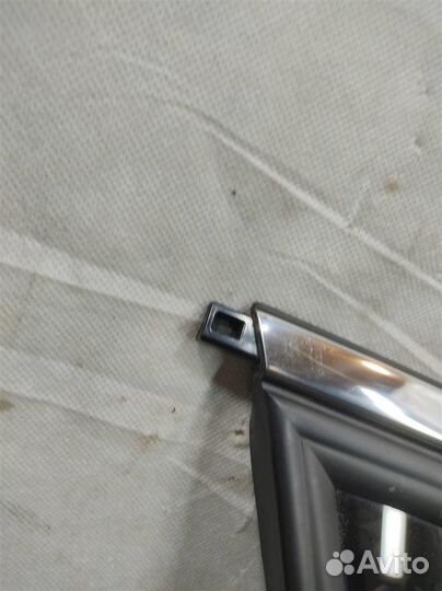 Стекло багажника левое Opel Antara 2014