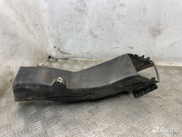 Воздуховод левый Bmw X5 E70 N55B30 2008