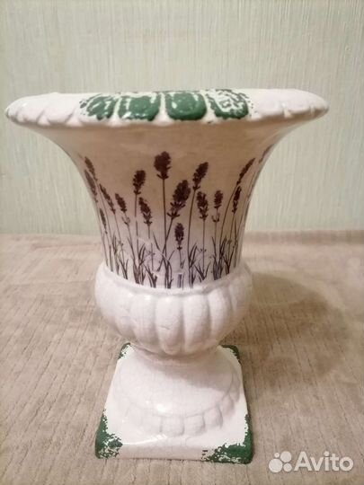 Декоративные фигурки, статуэтки, вазы