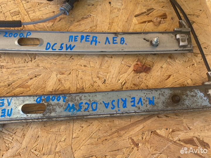 Стеклоподьемнтк передний левый Mazda verisa