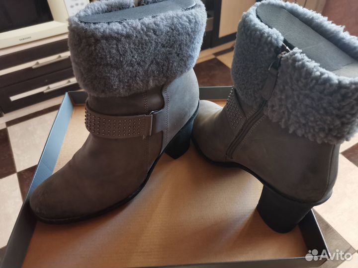 Продаю зимние полусапожки ecco