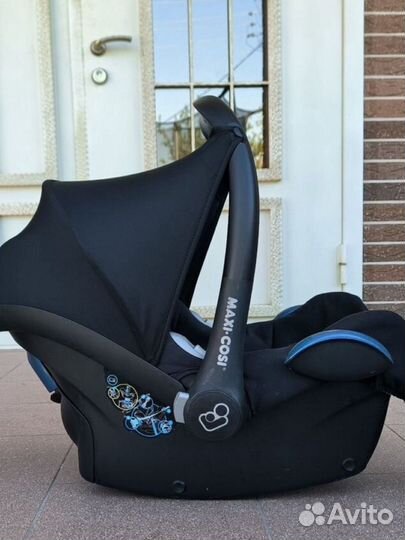 Автолюлька maxi cosi cabriofix