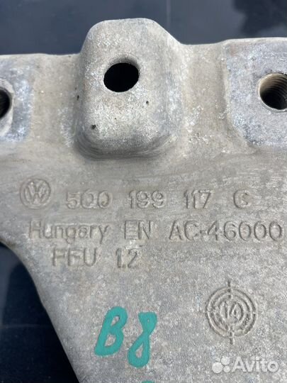 Кронштейн кпп volkswagen passat b8