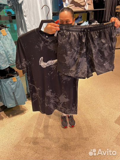Продаю шорты для бега Nike размер S