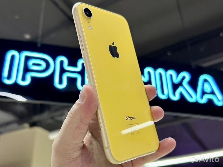 iPhone Xr, 64 ГБ