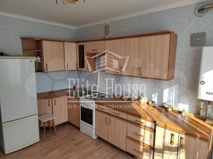 2-к. квартира, 55 м², 3/3 эт.