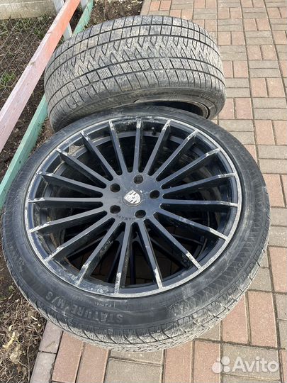 Зимняя резина с дисками r22