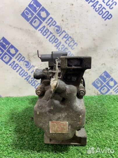 Компрессор кондиционера Mazda 6 Gg седан 1.8 L8