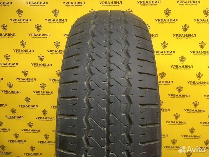 Hankook Radial RA08 215/65 R17 104T