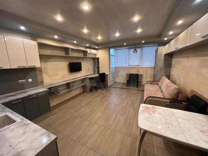 Квартира-студия, 33 м², 2/17 эт.