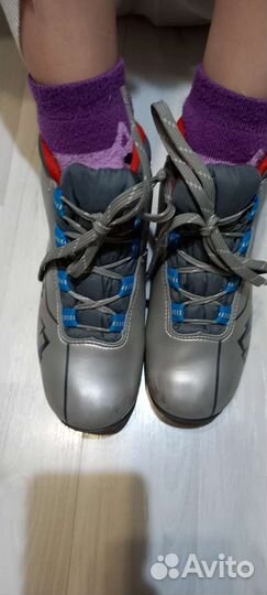 Лыжные ботинки