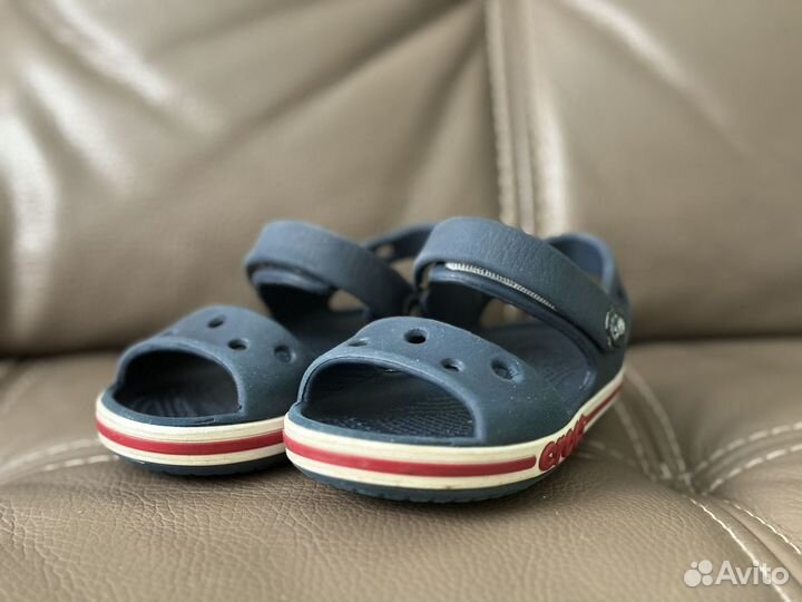 Сандалии crocs c6