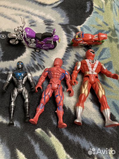 Игрушки : звездные воины, ренджеры, человек паук