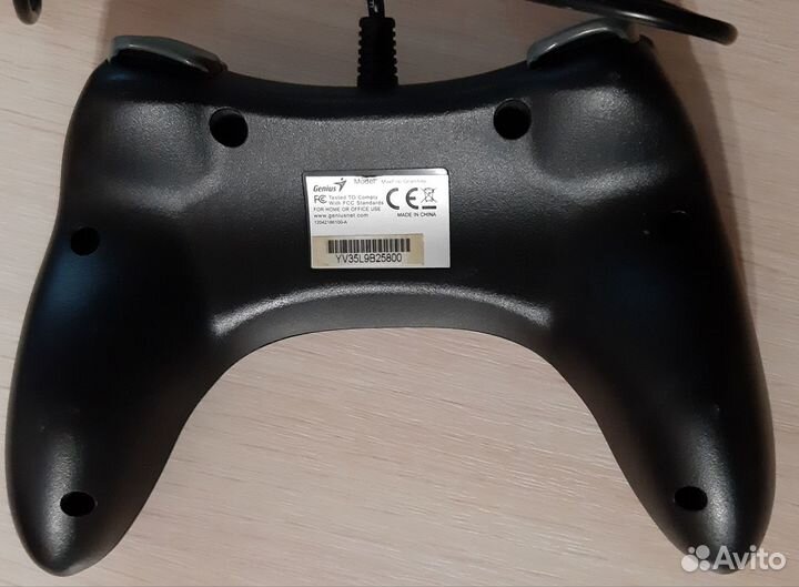 Джойстик Genius (USB)