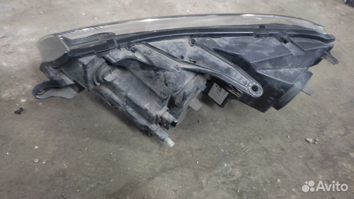 Фара правая Largus FL