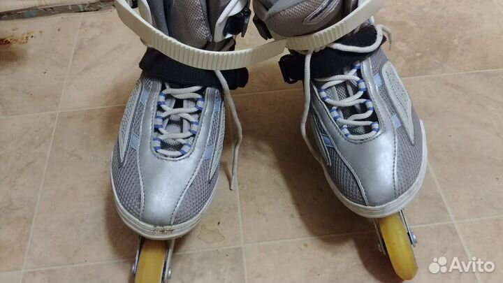 Роликовые коньки Bladerunner 42р. в идеале