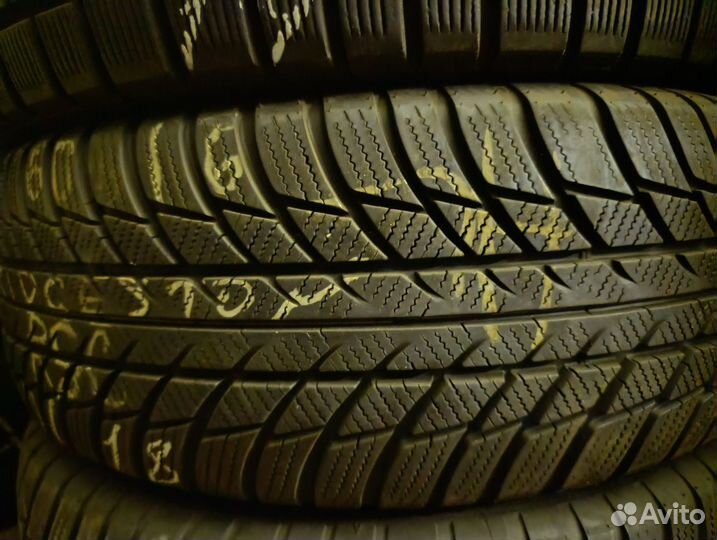 Bridgestone Blizzak LM-001 205/60 R16 Y