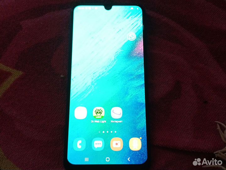 Samsung Galaxy A50, 4/64 ГБ