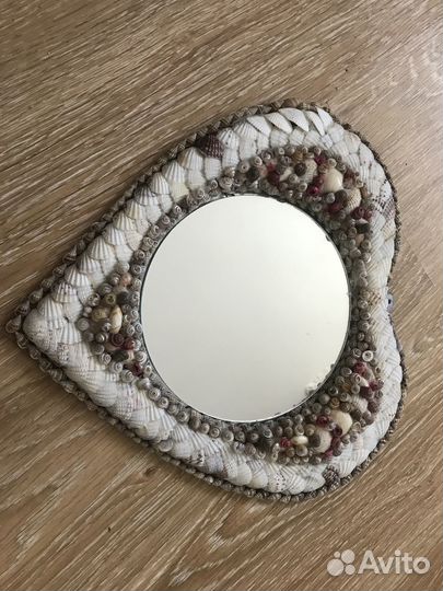 Зеркало настенное