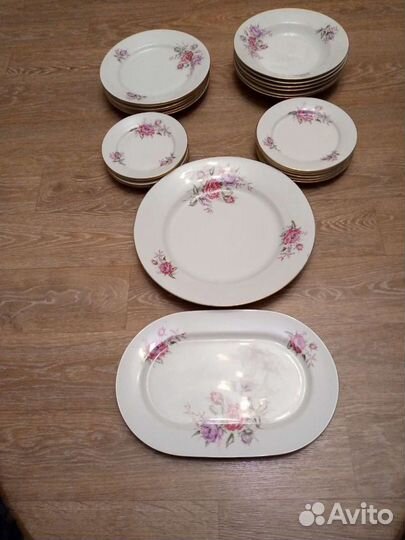 Набор столовой посуды Польша 1976 г