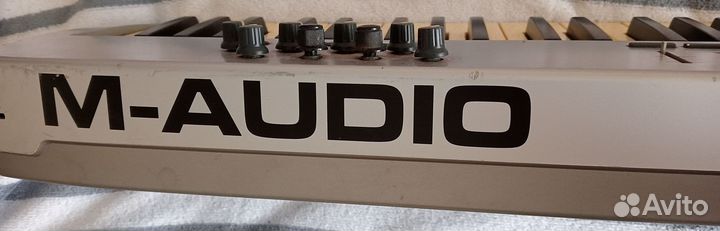 Миди клавиатура M-Audio Oxygen 61