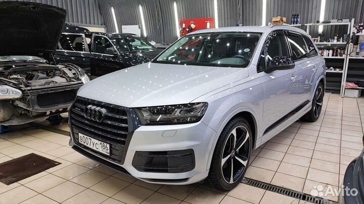 Ветровики дефлекторы окон Audi Q7 4M