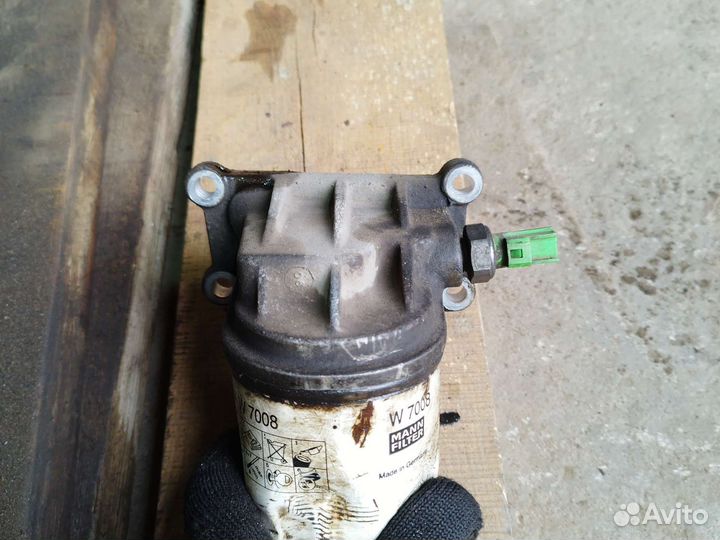 Кронштейн маслянного фильтра форд