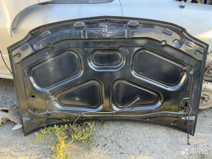 Капот renault logan 1