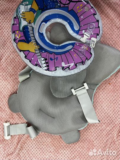 Круг и матрасик для купания