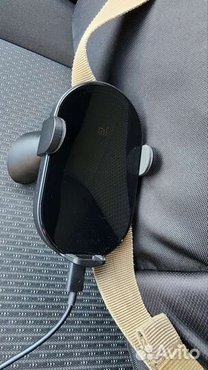Беспроводная зарядка в авто Xiaomi