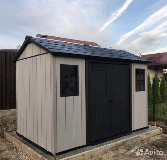 Сарай для дачи большой