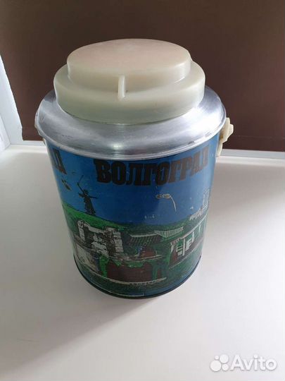 Термос з литра в отличном состоянии