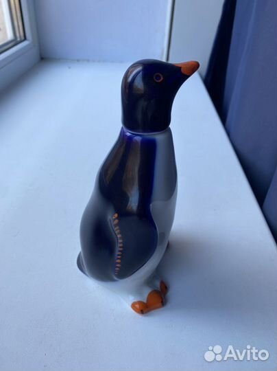 Статуэтка фарфор «Пингвин графин»