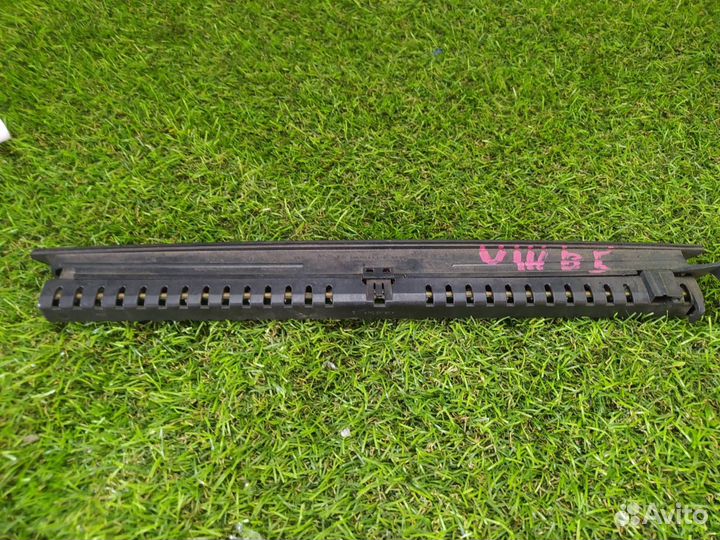 Стоп-сигнал в салоне Volkswagen Passat B5