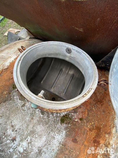 Бочка алюминиевая из под молока