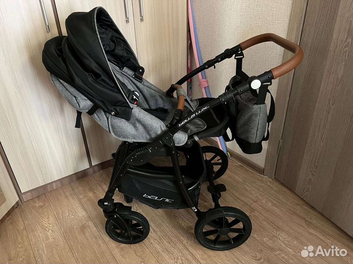 Коляска 2 в 1 Riko Basic Bella Lux