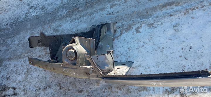 Передняя левая четверть Шкода Октавия тур