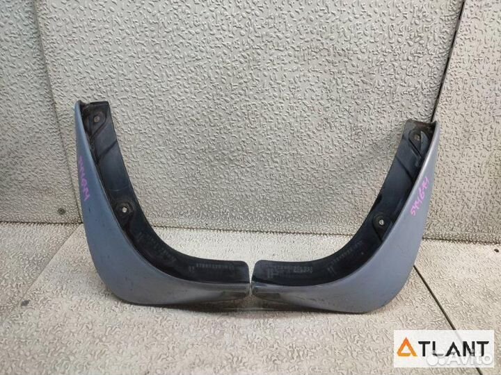 Брызговик задний nissan march