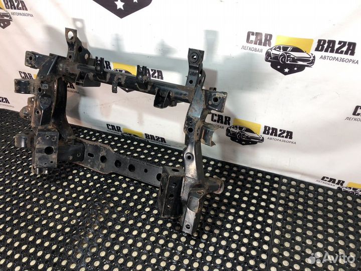 Балка подмоторная