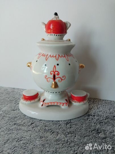 Статуэтка ваза самовар чайник чашка новгородика
