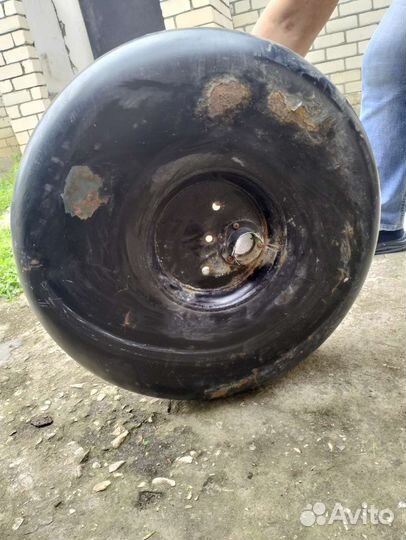 Топливный бак газовый на автомобиль