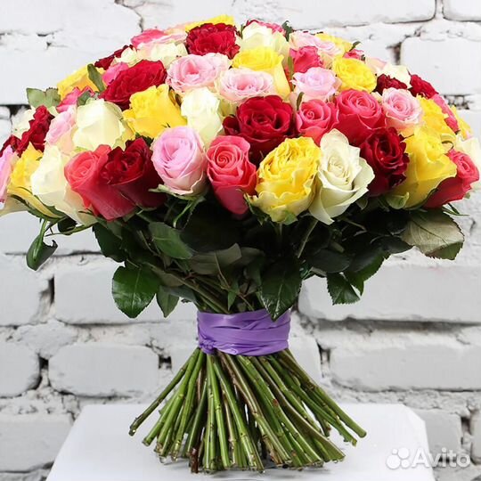 Букет роз 51 роза 101 роза микс