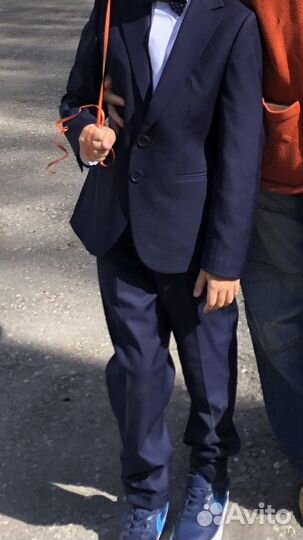 Школьный костюм для мальчика синий 128