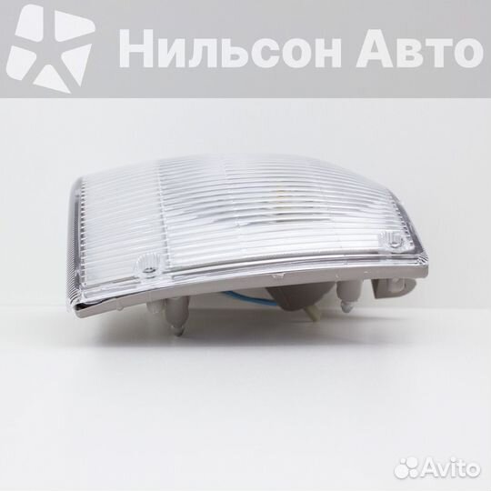 Габарит toyota dyna 1994-1998 г белый, левый, ooto