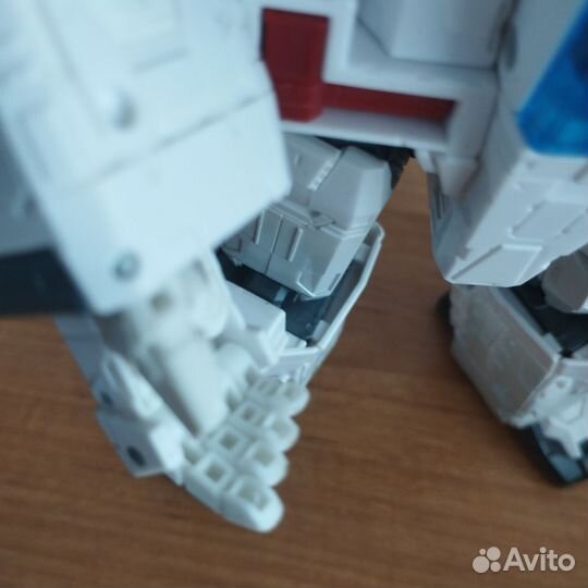 Игрушка робот трансформер hasbro