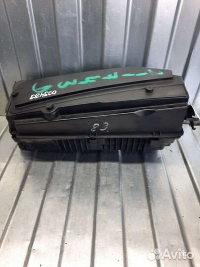 Корпус воздушного фильтра Mercedes C W203 2.2 2005