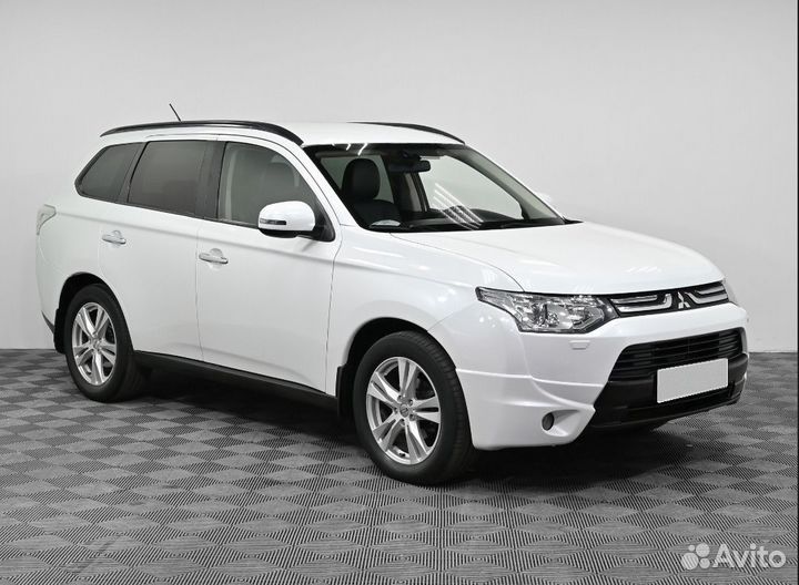 Mitsubishi Outlander 2.4 CVT, 2013, 118 000 км