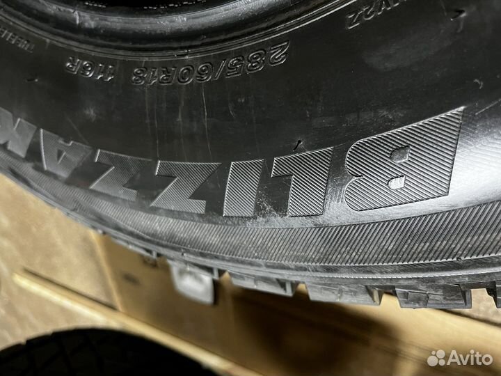 Bridgestone Blizzak DM-V2 285/60 R18