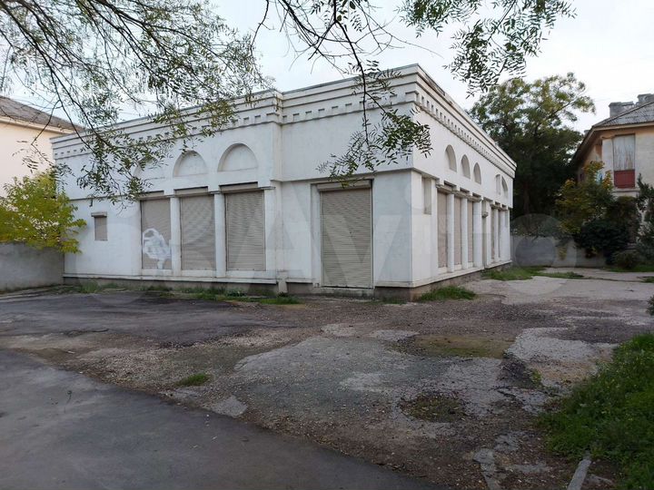 Свободного назначения, 200 м²